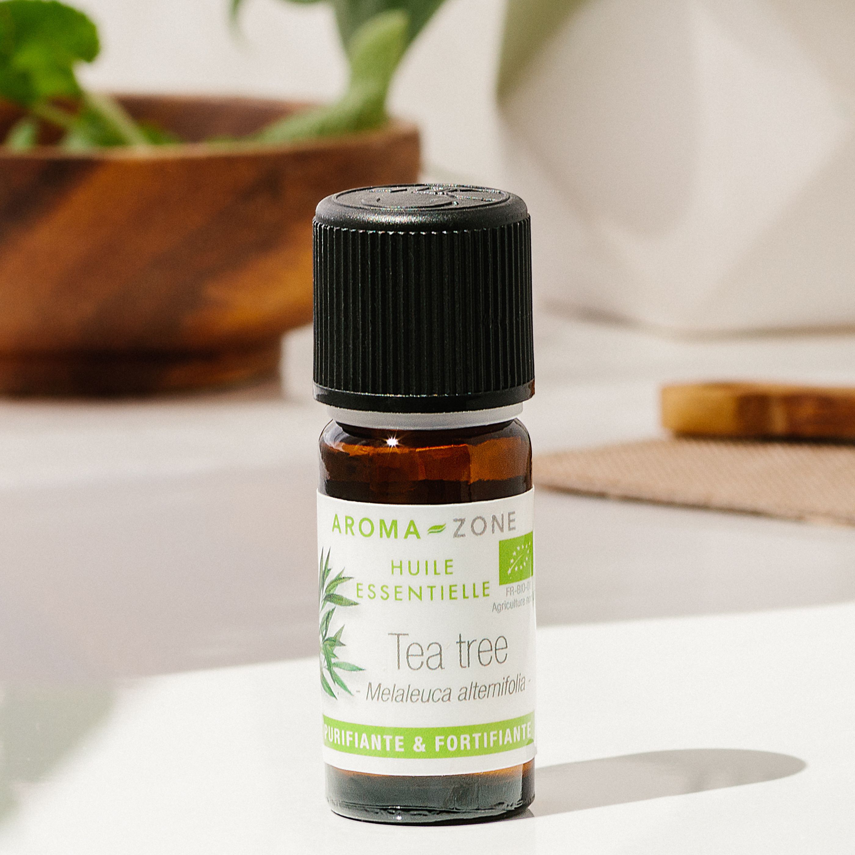 Huile essentielle de Tea tree (Arbre à Thé) - Aroma-Zone