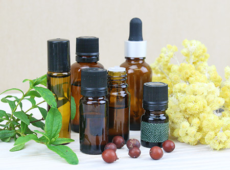 Apaiser courbatures et douleurs musculaires avec nos huiles de massage aux huiles  essentielles - Aroma-Zone